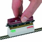 Minitrix Locomotive Wheel Brush
