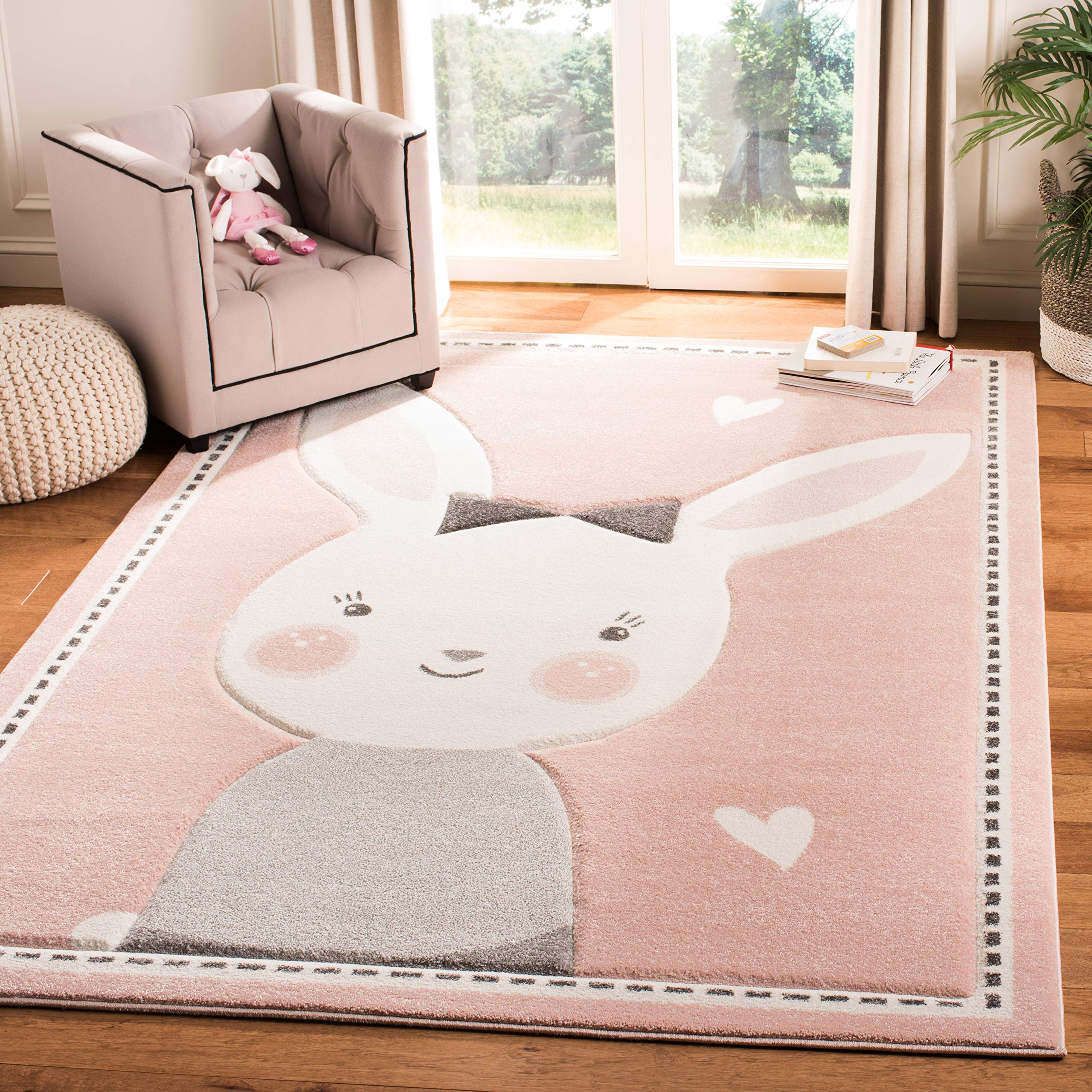 916Yb17P3GL Safavieh Bunny Design Rug - Image 1